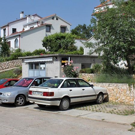 Apartments With A Parking Space Njivice, Krk - 5427 Екстер'єр фото