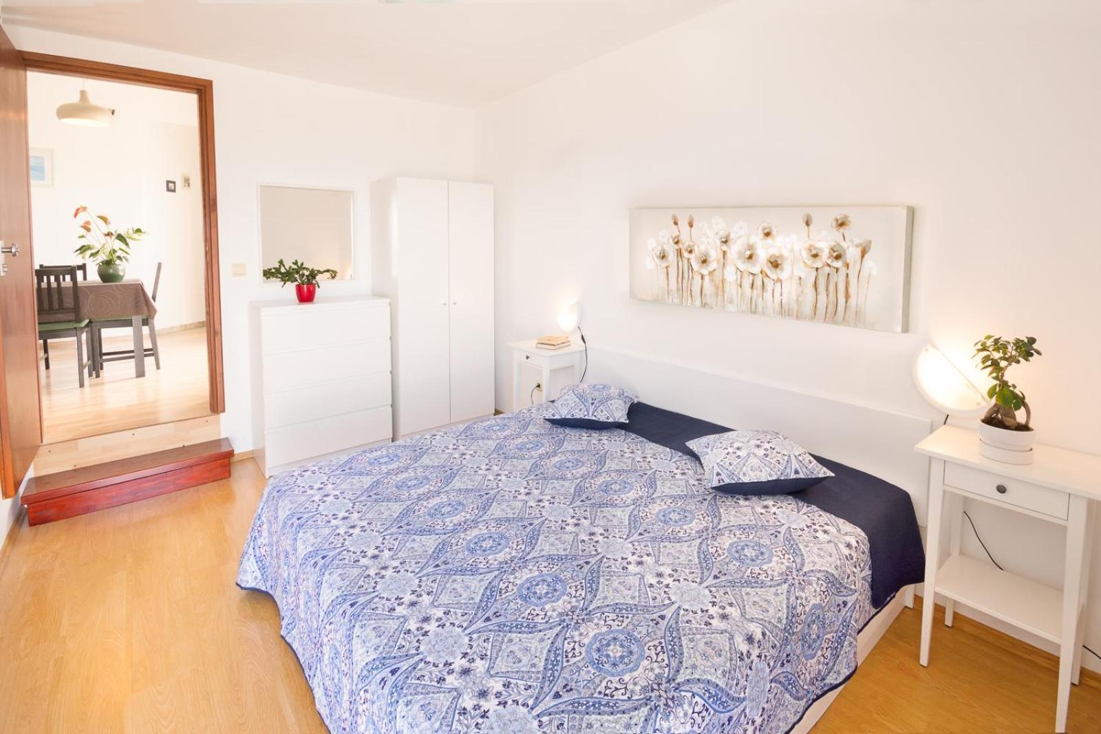 Apartments With A Parking Space Njivice, Krk - 5427 Номер фото